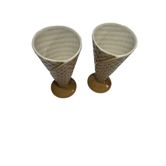 Adorable Retro Waffle Cone Ceramic Ice Cream Cup Cones Set Of 2 - Picture 2 of 6